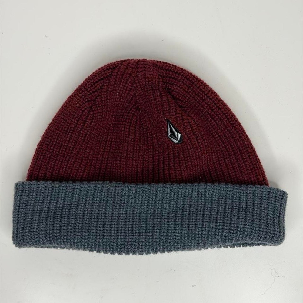 Volcom Red Burgundy Grey Beanie
